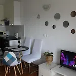 Maru Sea View Apartment